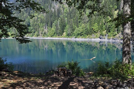 Lake 'Little Ritsa'